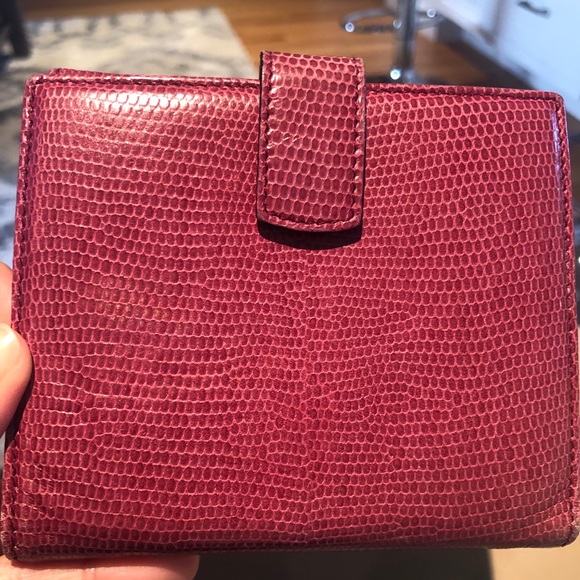Authentic Burberry Wallet - Picture 2 of 6